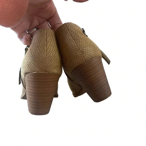 POP Balboa Booties size 8 ankle booties brown side zip - Picture 3 of 9